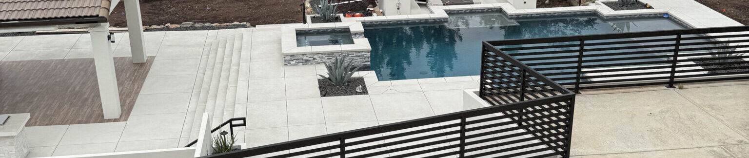 Picture Ceron Pool Upper View